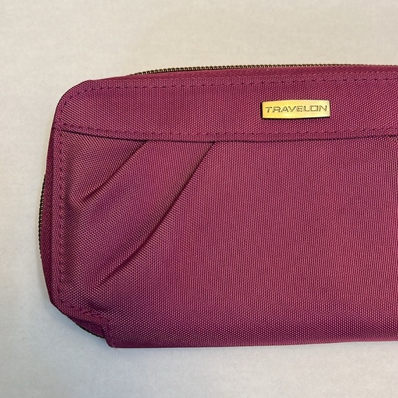 TRAVELON PURPLE ZIP AROUND WALLET RFID - Picture 2 of 12